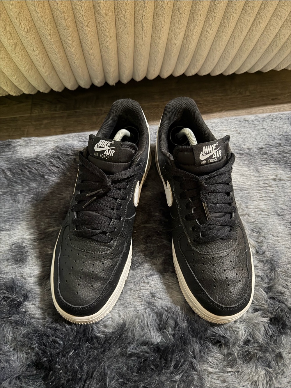 Nike Air Force 1 Low Top Sneakers - Black/White